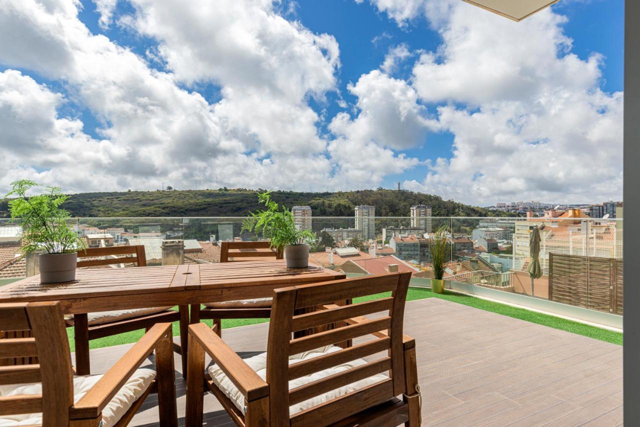 Apartment Fabulous Terrace Over Monsanto By Innkeeper Lissabon